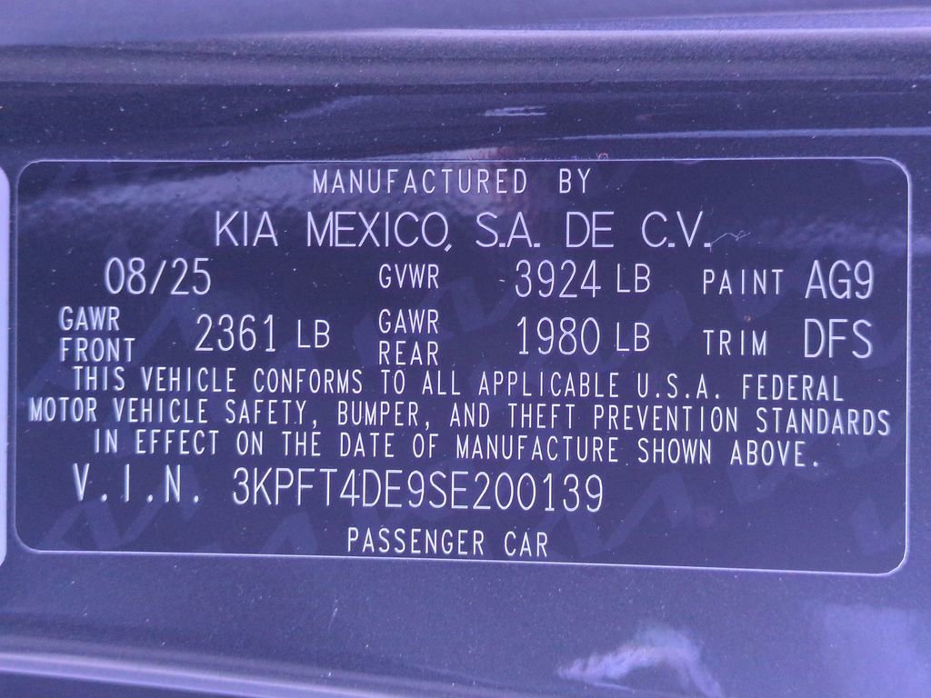 Used 2025 Kia K4 FWD image 29