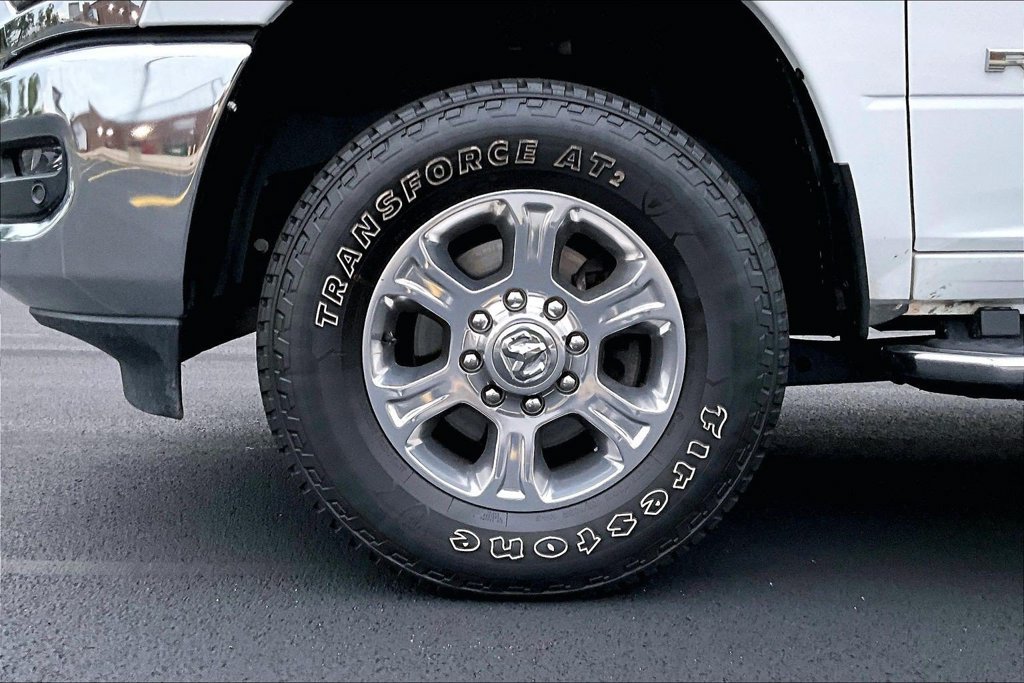 Used 2025 RAM 2500 Big Horn AWD/4WD image 9