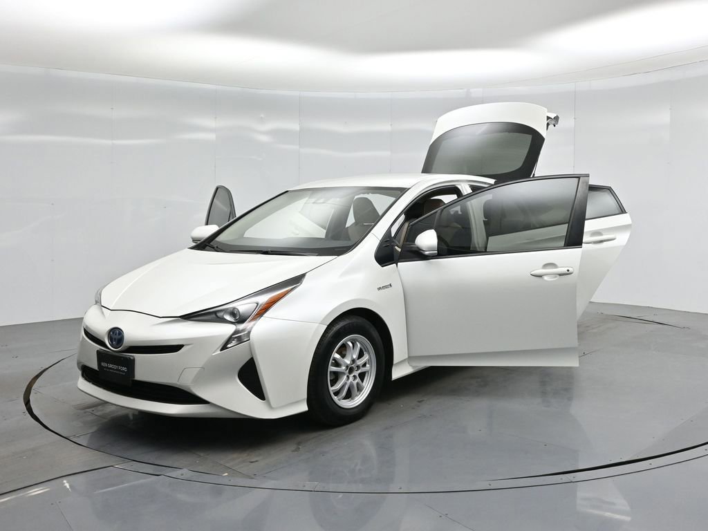 Used 2017 Toyota Prius One image 44