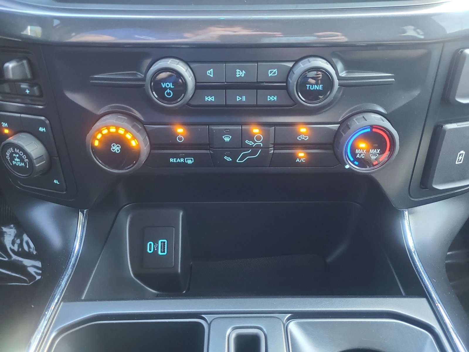 Certified 2024 Ford F150 STX AWD/4WD image 30