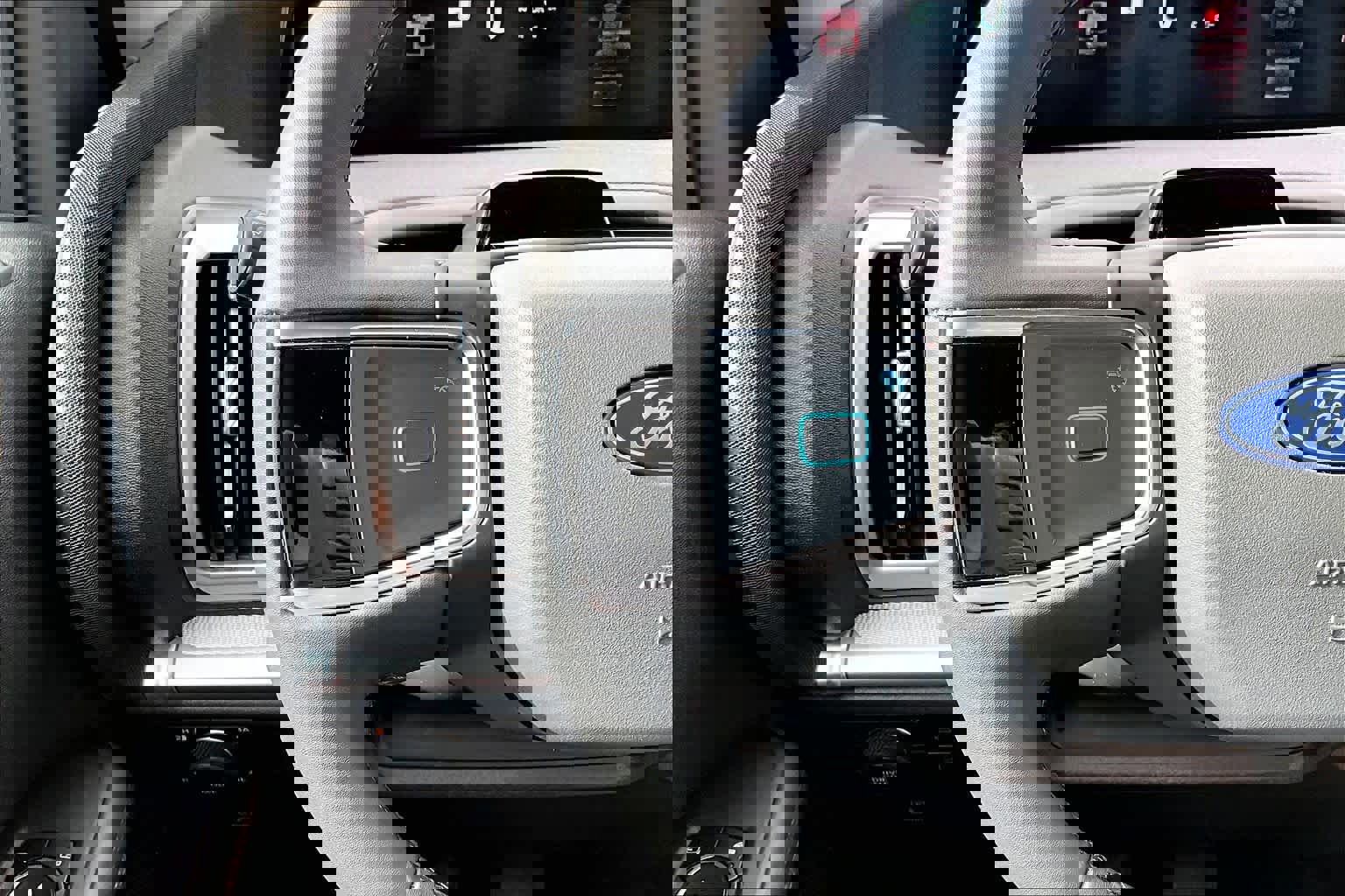 Certified 2025 Ford Expedition Max Active image 25