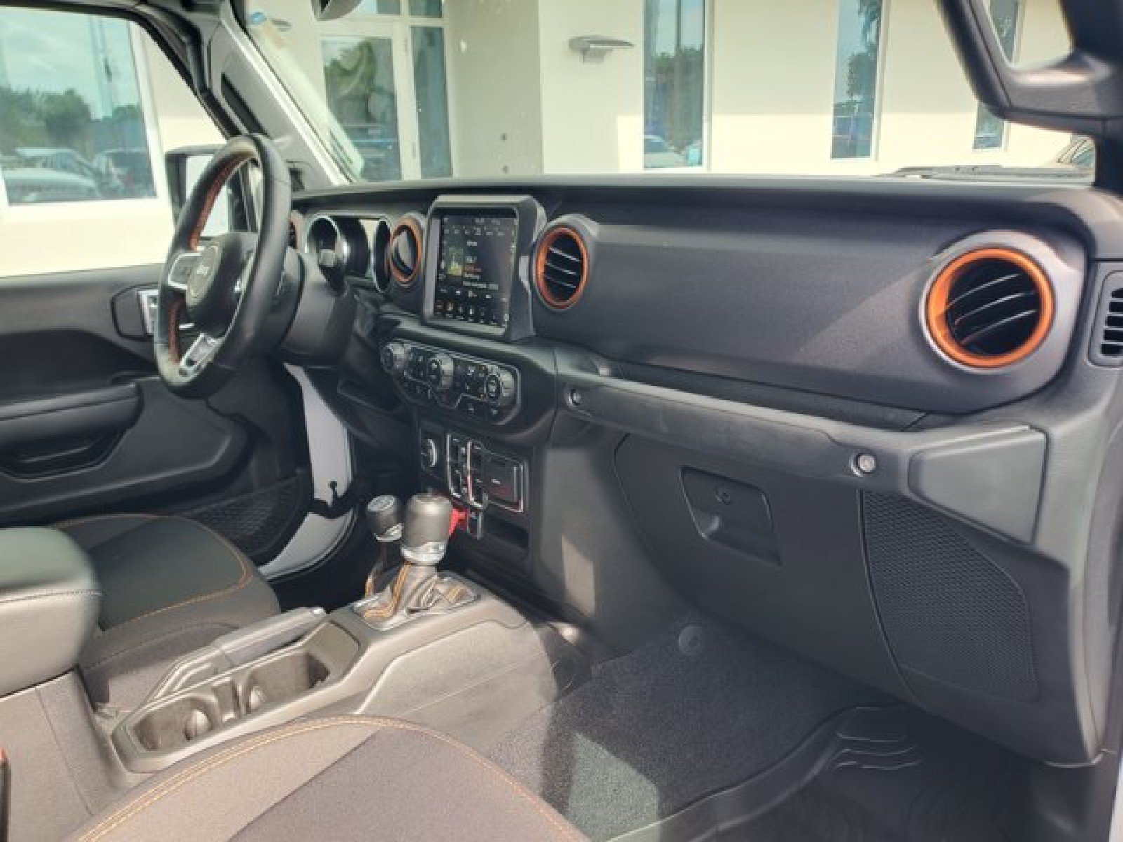 Used 2023 Jeep Gladiator Mojave w/ Cold Weather Group AWD/4WD image 32