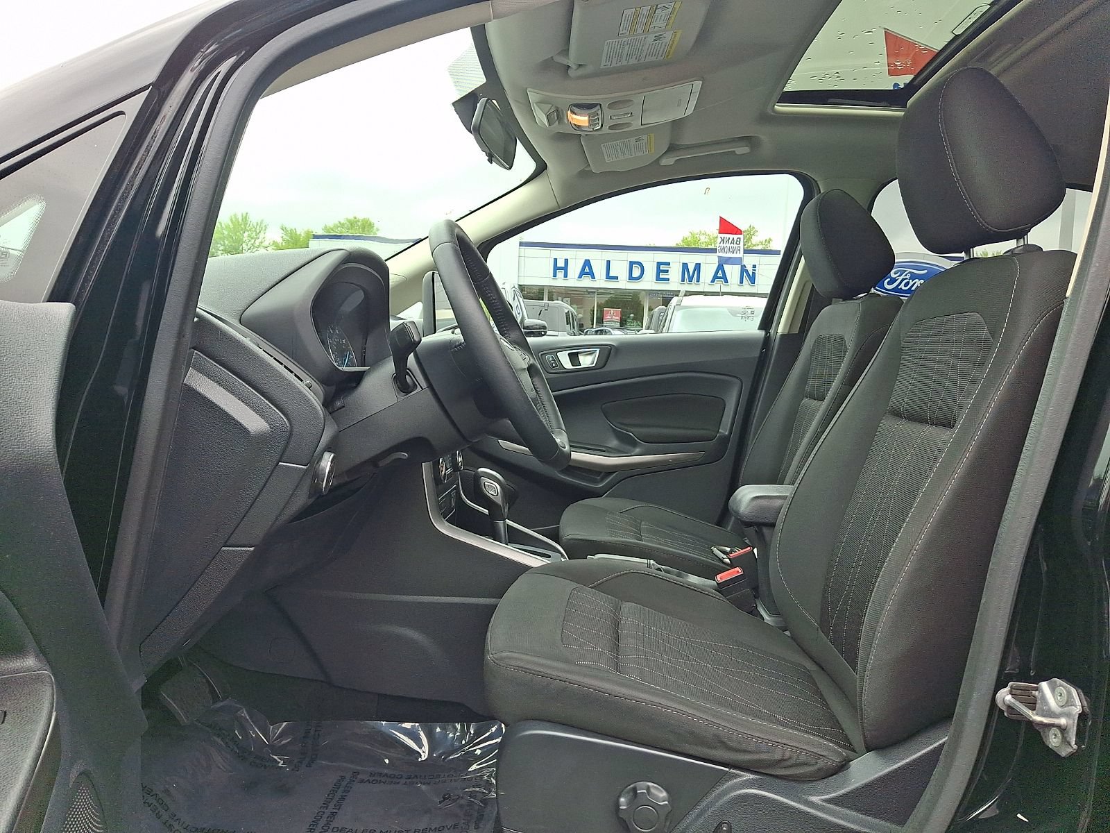 Certified 2019 Ford EcoSport SE w/ SE Convenience Package AWD/4WD image 14