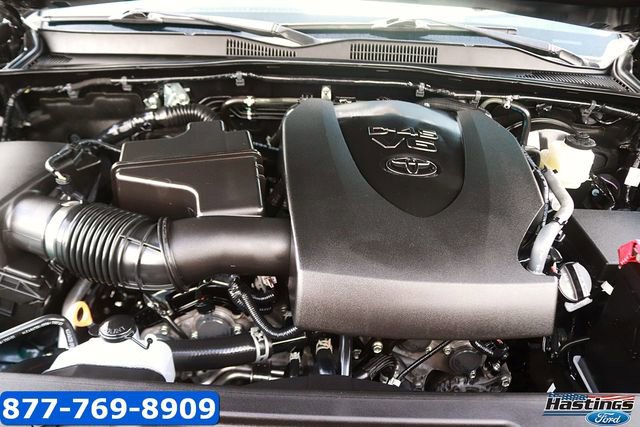 Used 2023 Toyota Tacoma SR5 w/ Technology Package AWD/4WD image 27