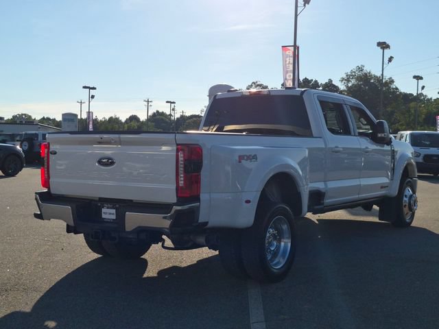 Certified 2025 Ford F450 Lariat w/ FX4 Off-Road Package AWD/4WD image 3