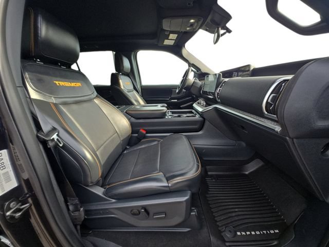 Certified 2025 Ford Expedition Tremor AWD/4WD image 15