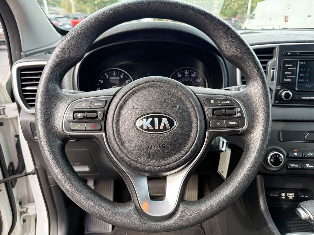 Used 2019 Kia Sportage LX FWD image 13