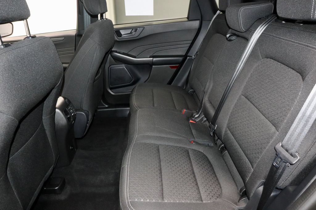 Certified 2024 Ford Escape Active w/ Cold Weather Package FWD image 22