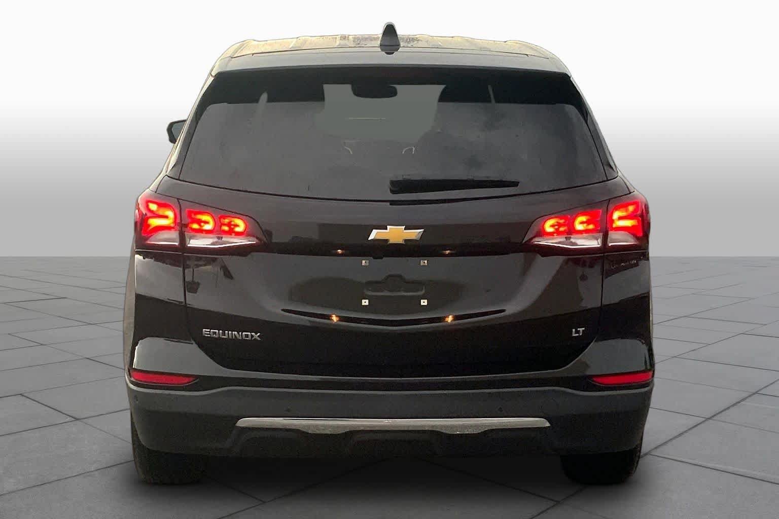 Used 2023 Chevrolet Equinox LT FWD image 5