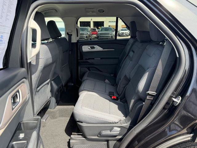 Certified 2025 Ford Explorer Active AWD/4WD image 17