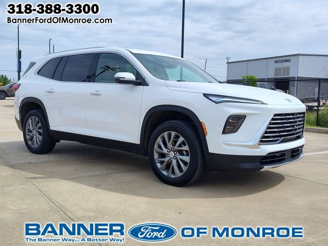Used 2025 Buick Enclave Preferred w/ Power Package FWD image 11