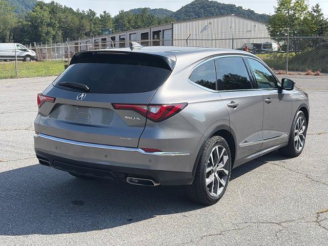 Used 2023 Acura MDX SH-AWD w/ Technology Package image 3