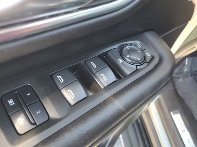 Used 2023 Chevrolet Tahoe LT image 18