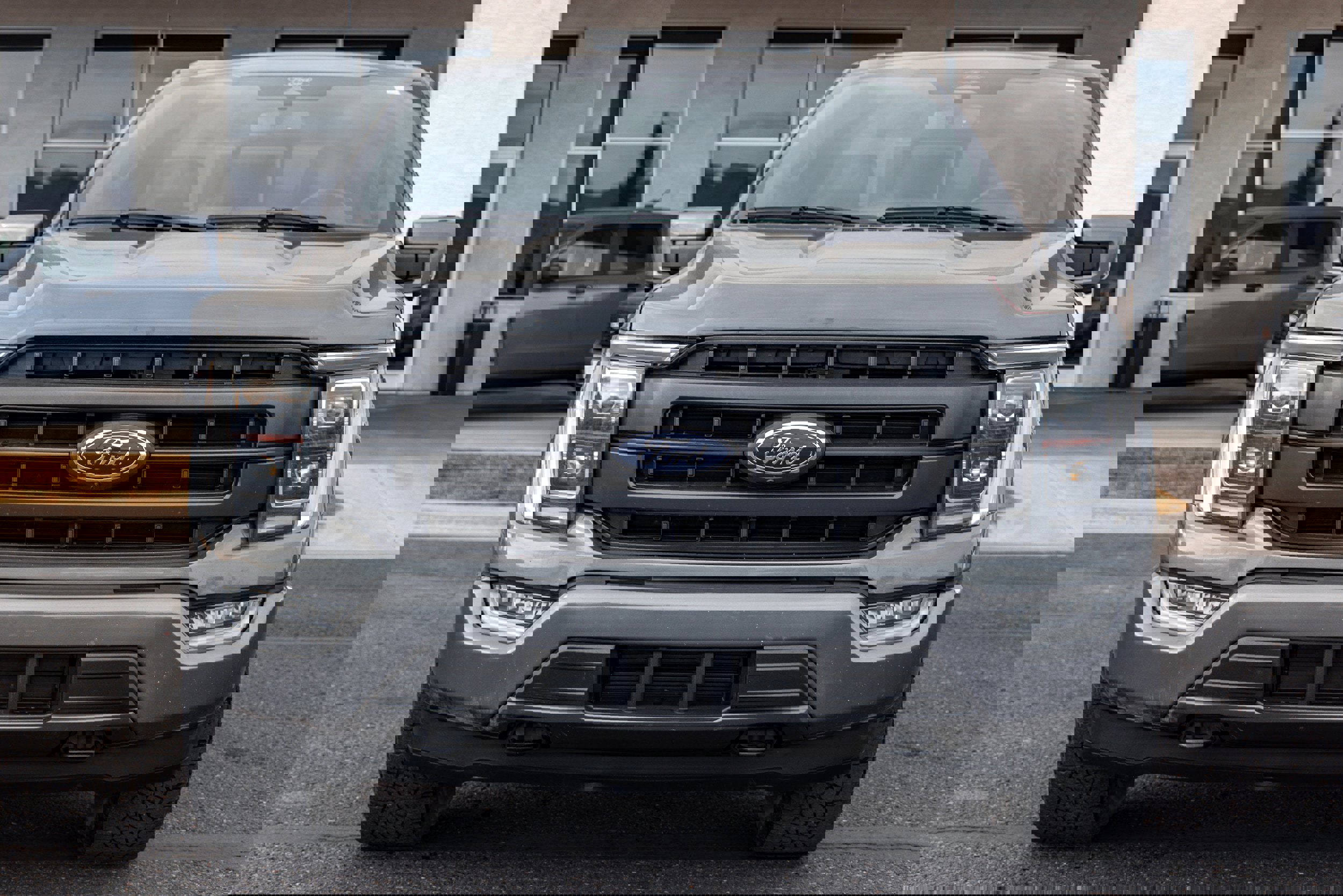 Certified 2021 Ford F150 Lariat w/ Equipment Group 502A High image 6