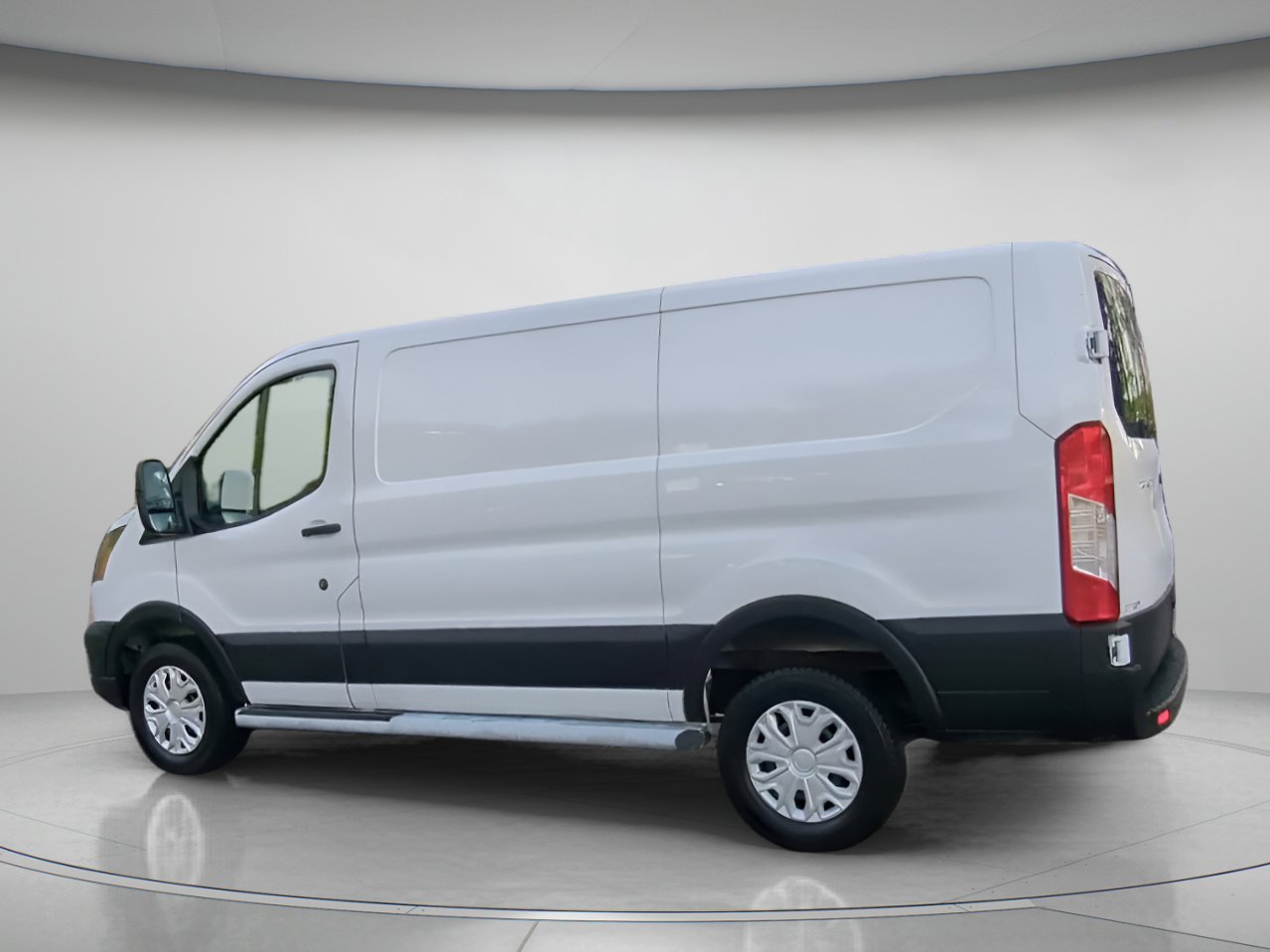 Certified 2025 Ford Transit 250 Low Roof w/ Exterior Upgrade Package RWD image 16