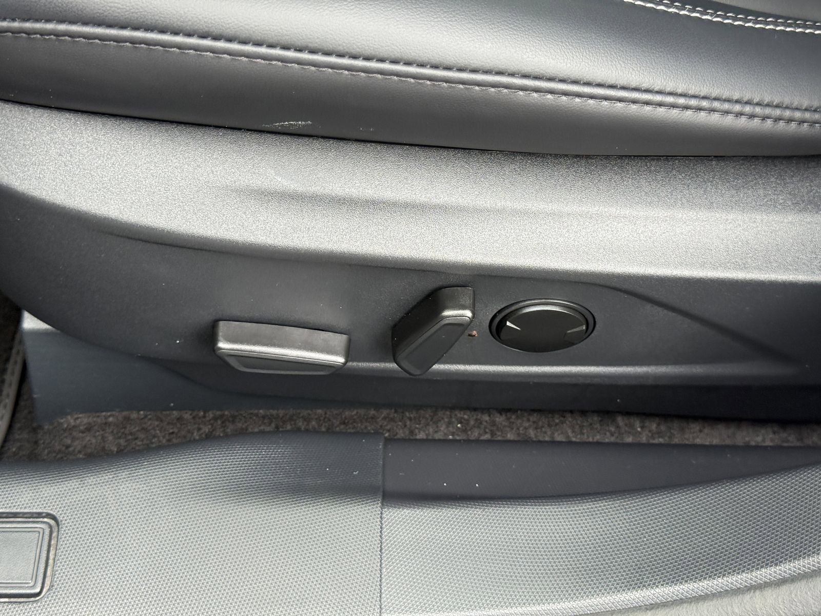 Certified 2024 Ford Mustang Mach-E Select w/ Comfort Package Lite image 21