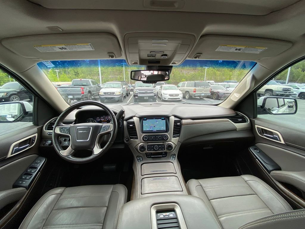 Used 2018 GMC Yukon Denali w/ Open Road Package AWD/4WD image 26