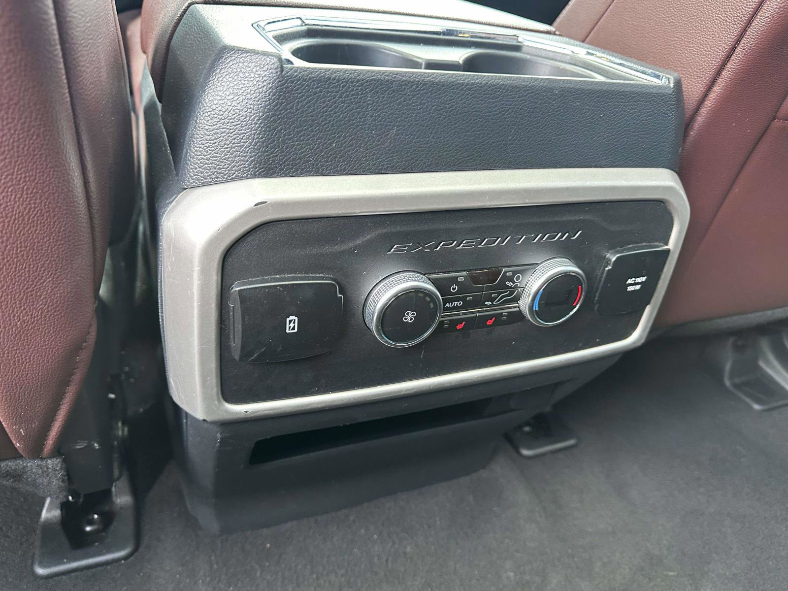 Certified 2024 Ford Expedition Max Limited AWD/4WD image 11