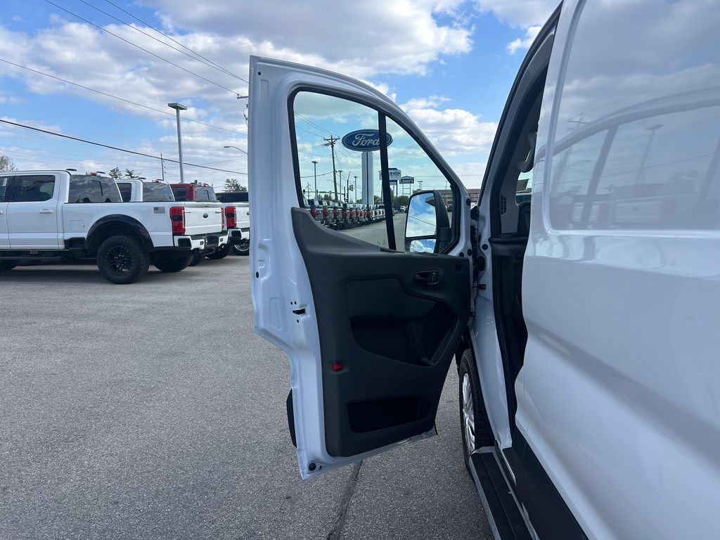 Certified 2025 Ford Transit 250 Low Roof w/ Exterior Upgrade Package RWD image 12