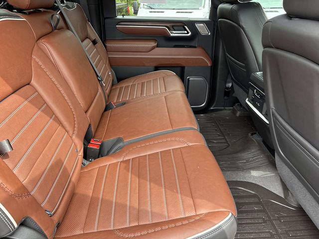 Used 2025 GMC Sierra 2500 Denali Ultimate AWD/4WD image 20