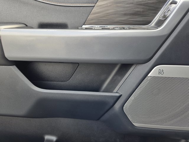 Certified 2025 Ford F150 Lariat w/ FX4 Off-Road Package image 13