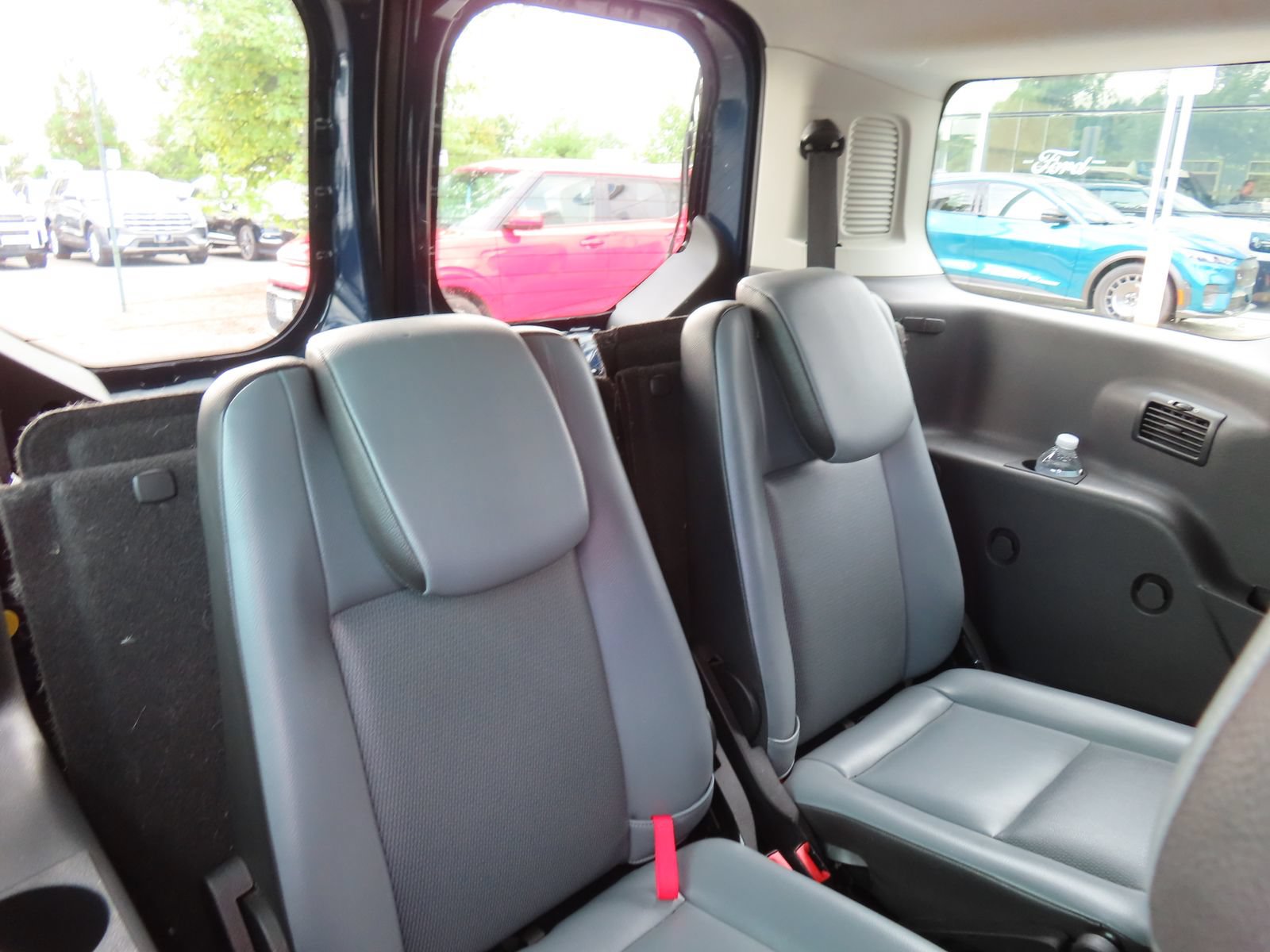 Certified 2017 Ford Transit Connect XL FWD image 31