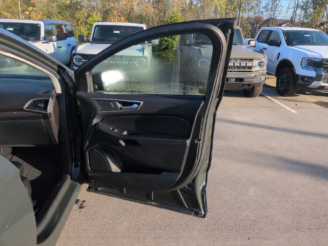 Certified 2023 Ford Edge SEL AWD/4WD image 14