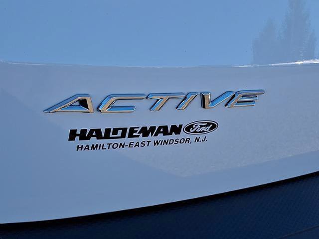 Certified 2025 Ford Escape Active AWD/4WD image 29