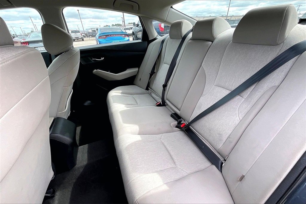 Used 2023 Honda Accord LX image 19