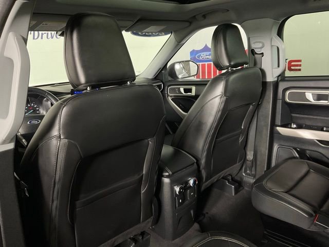 Certified 2023 Ford Explorer XLT w/ Equipment Group 202A image 14