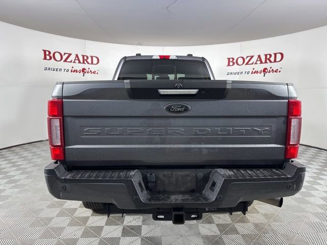Certified 2022 Ford F350 Lariat w/ Black Appearance Package image 7