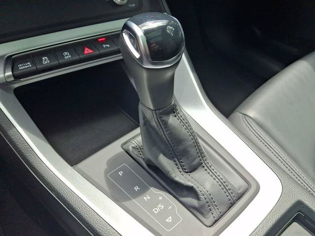 Used 2025 Audi Q3 2.0T Premium AWD/4WD image 18