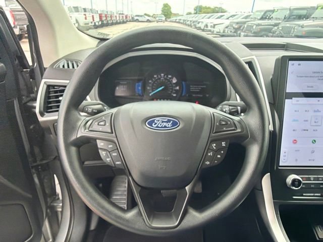 Certified 2024 Ford Edge SE w/ Black Appearance Package AWD/4WD image 26