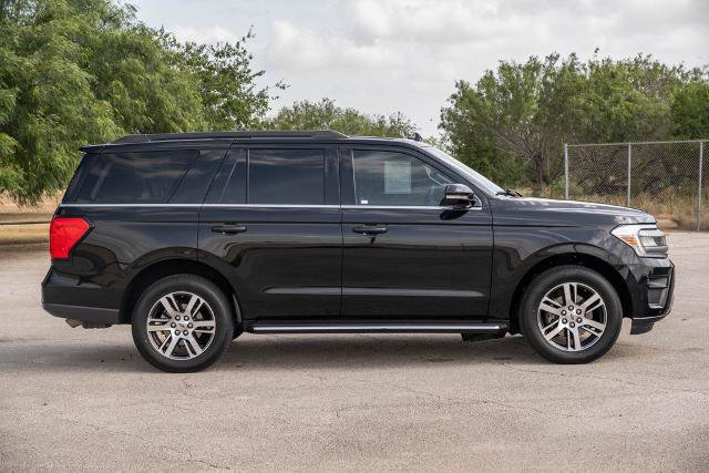 Certified 2023 Ford Expedition XLT RWD image 9