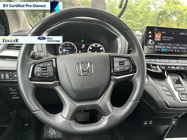 Used 2025 Honda Odyssey EX-L image 12