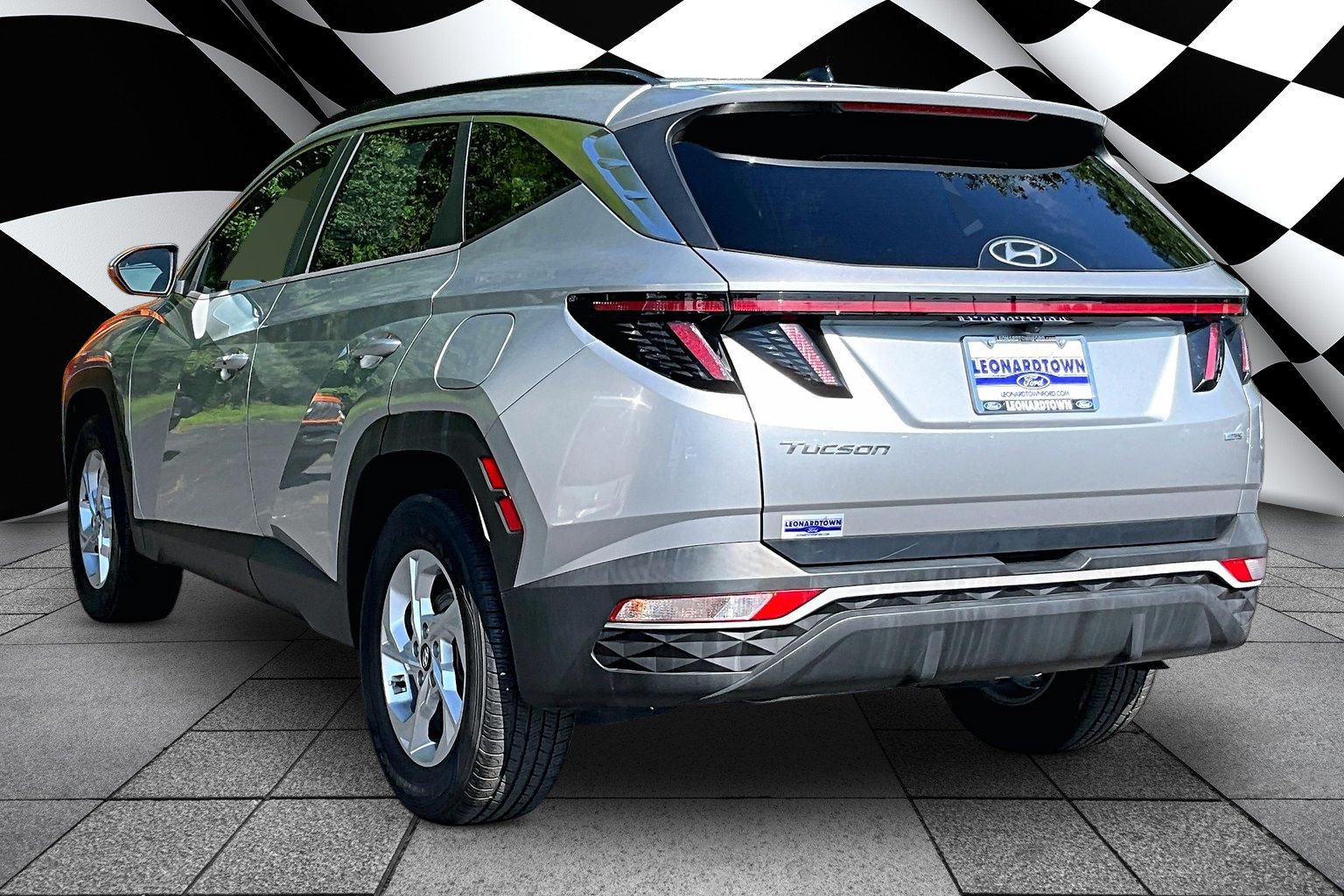 Used 2022 Hyundai Tucson SEL w/ Cargo Package AWD/4WD image 12