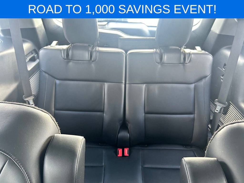 Certified 2022 Ford Explorer XLT w/ Equipment Group 202A image 19