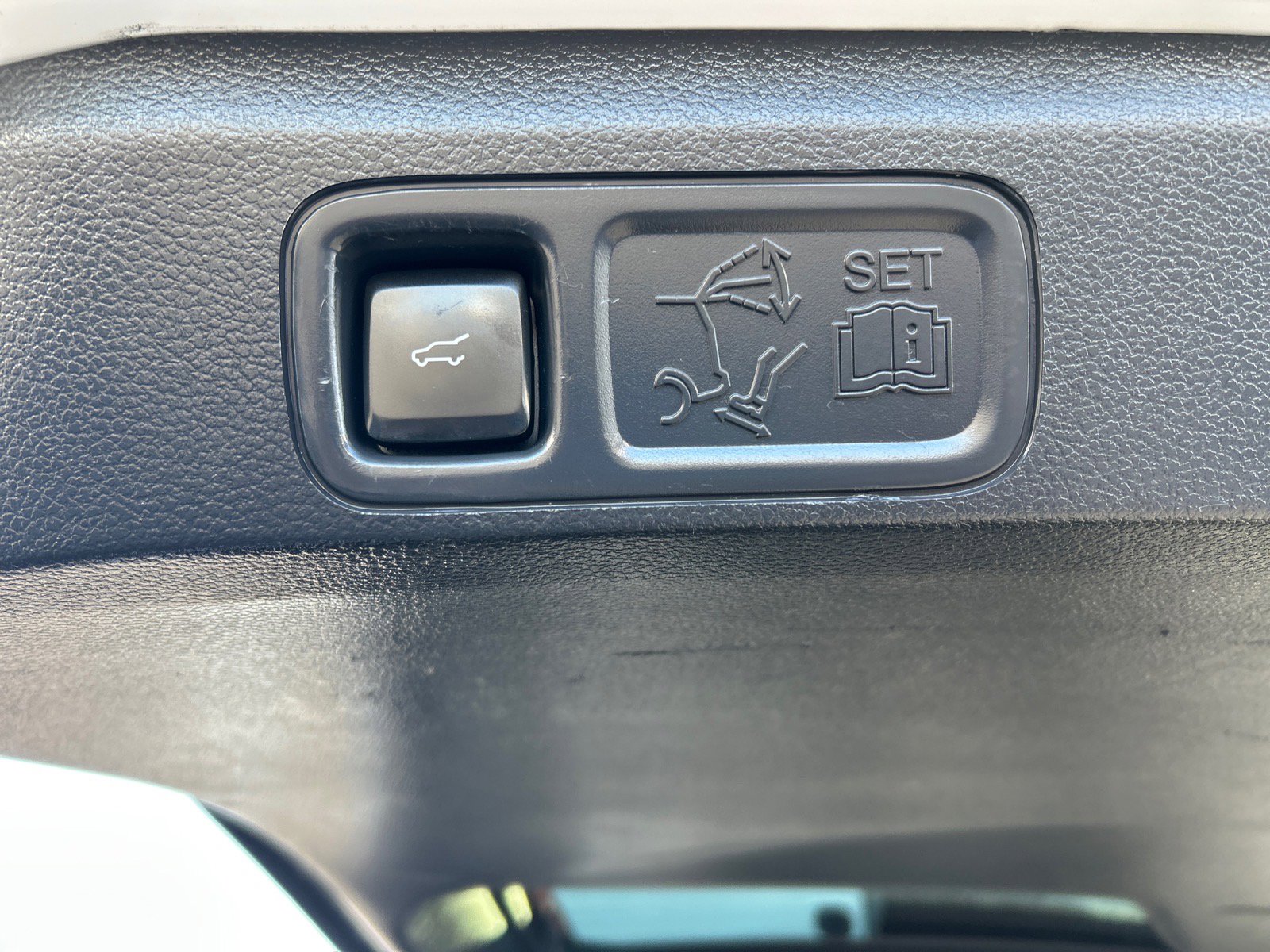 Certified 2022 Ford Expedition Platinum image 16