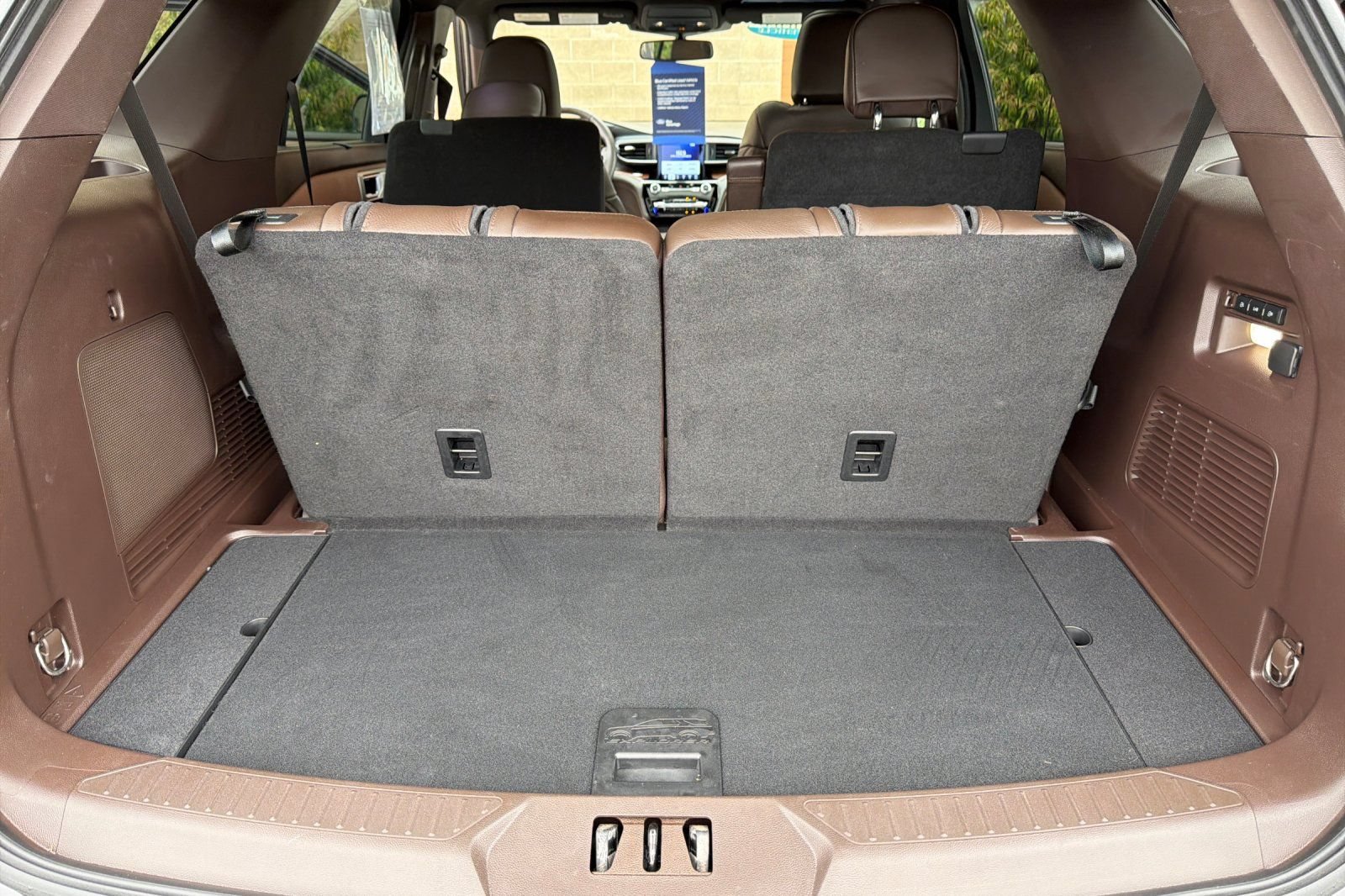 Certified 2023 Ford Explorer King Ranch w/ Technology Package AWD/4WD image 20