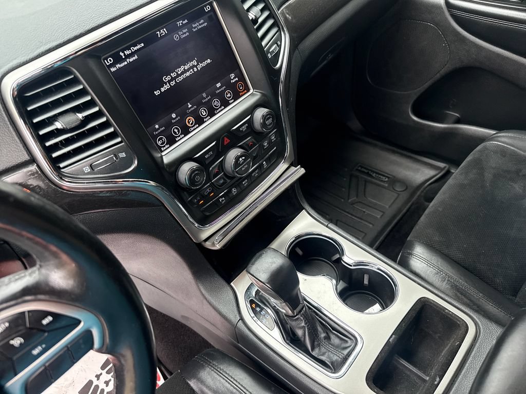 Used 2018 Jeep Grand Cherokee Altitude AWD/4WD image 18