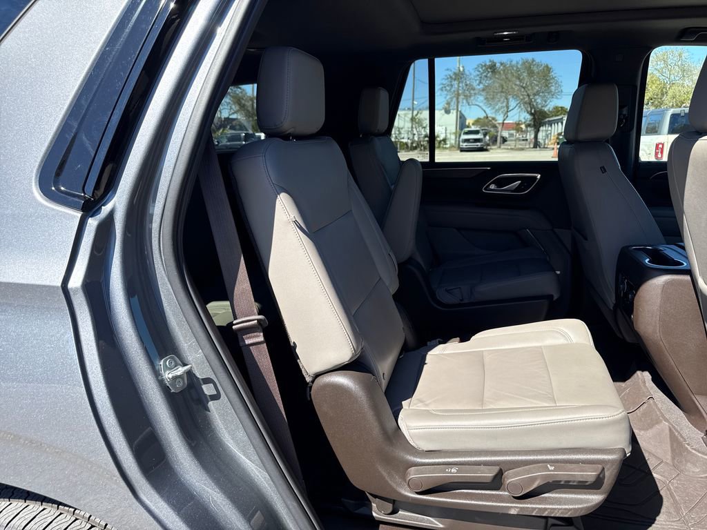 Used 2021 Chevrolet Tahoe Z71 w/ Z71 Signature Package image 27