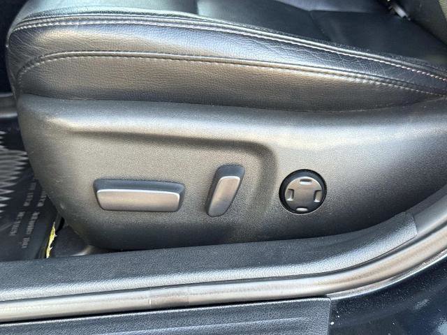 Used 2018 Toyota Avalon XLE Plus w/ Carpet Mat Package image 21