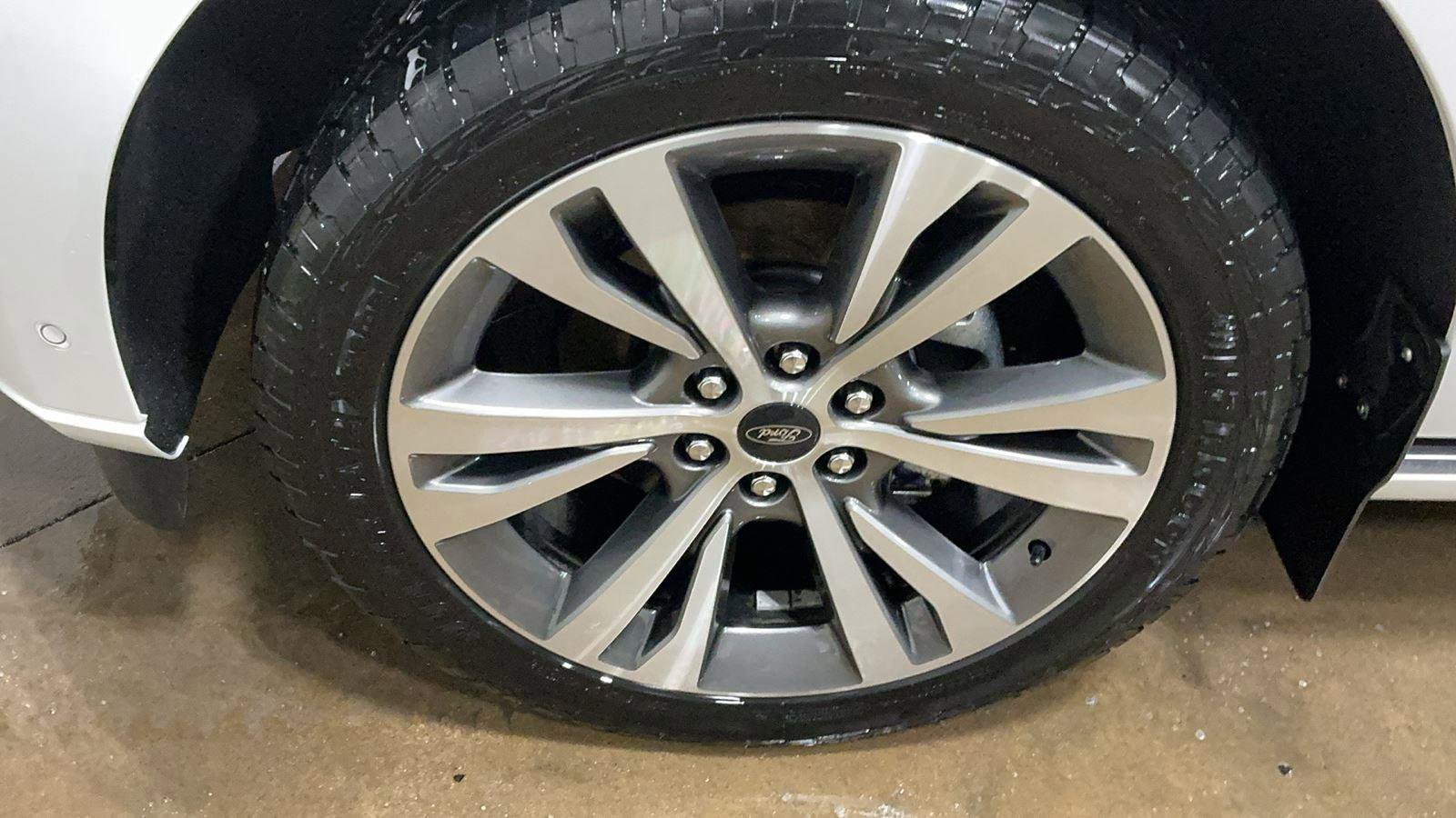 Certified 2021 Ford Expedition Platinum image 10