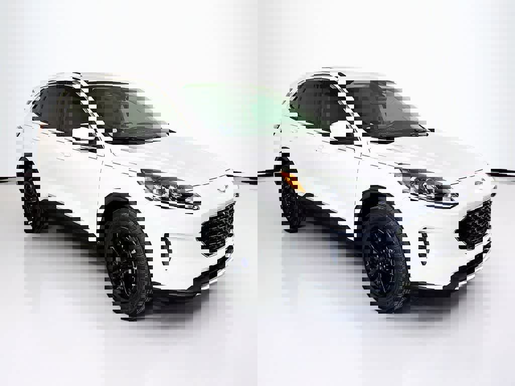 Certified 2020 Ford Escape SE image 7