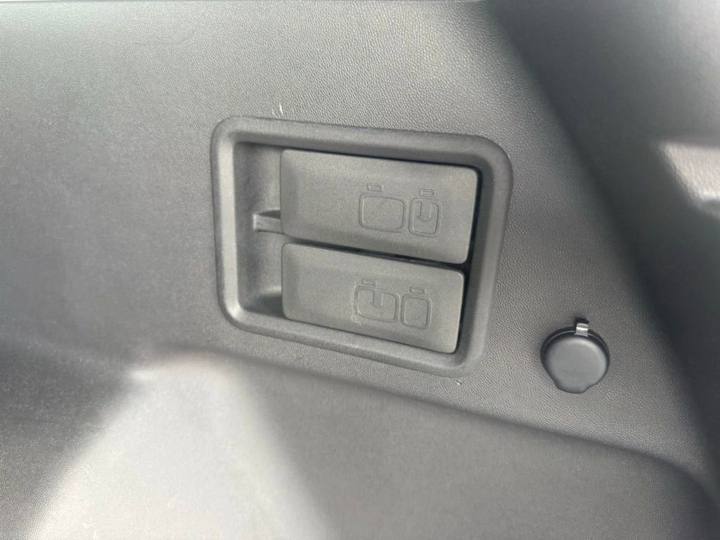 Used 2021 GMC Terrain SLE w/ Driver Convenience Package FWD image 42