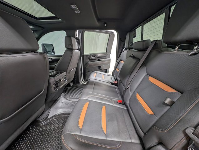Used 2024 GMC Sierra 2500 AT4 w/ AT4 Premium Plus Package AWD/4WD image 16