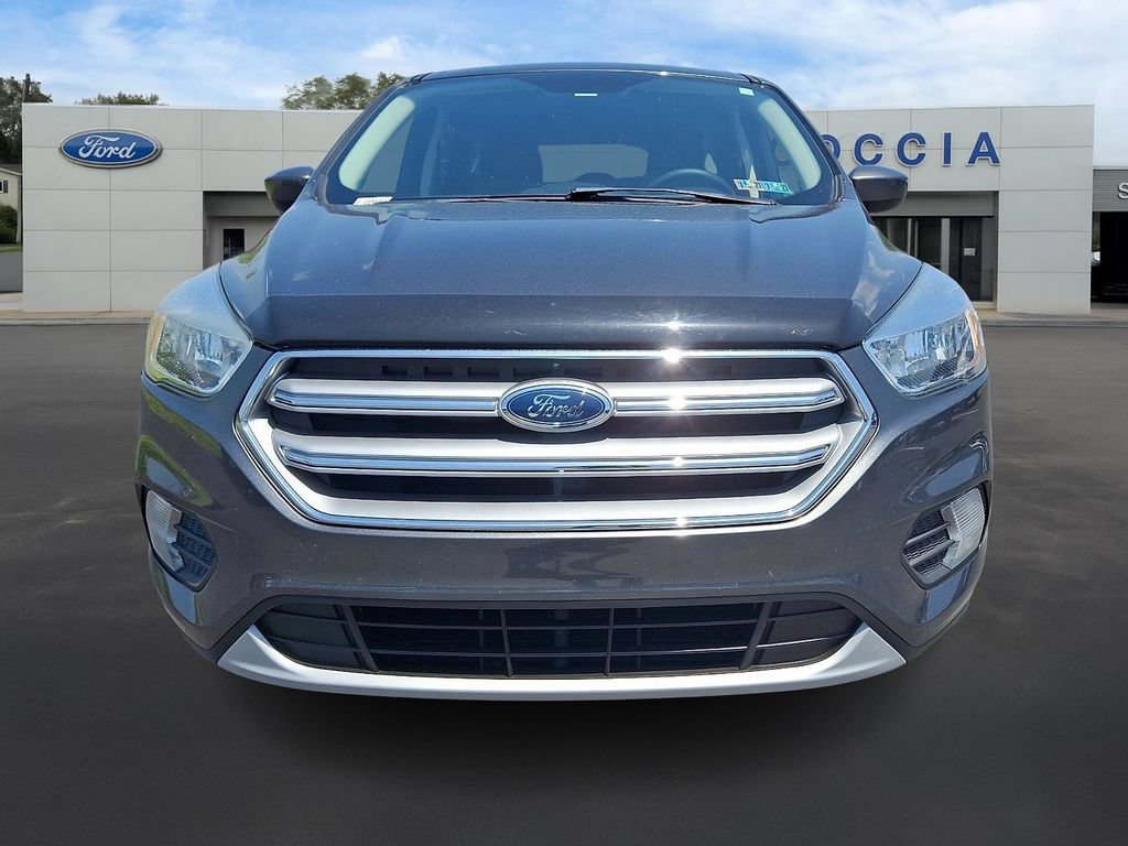 Certified 2017 Ford Escape SE AWD/4WD image 2