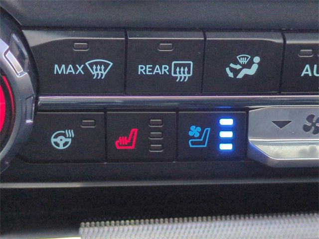 Certified 2024 Ford F150 Platinum w/ Equipment Group 702A High image 23