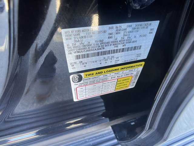 Certified 2025 Ford Expedition Active image 50