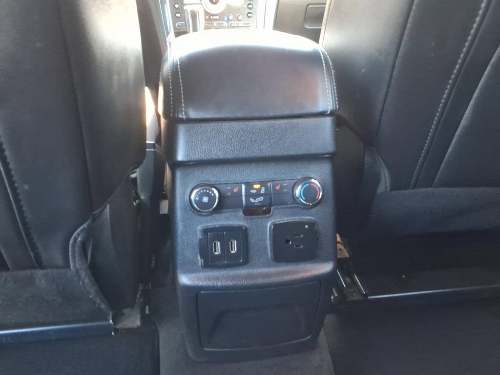 Certified 2018 Ford Explorer Platinum AWD/4WD image 11